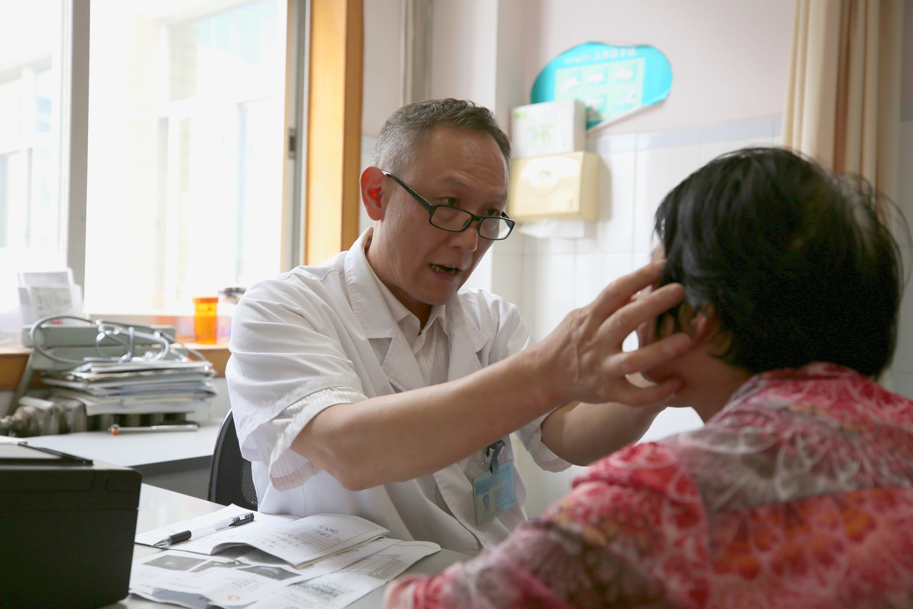 红心向党，立德树人——记中南大学湘雅三医院第五党总支神经内科党支部书记宋治