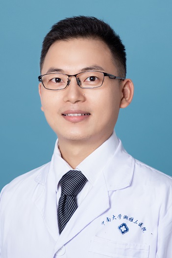 李志强